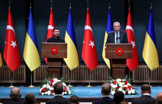 
                    Каллас призвала Евросоюз подключиться к мирному урегулированию на Украине

        
