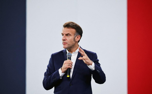 
                    Макрон признал, что ЕС не принудит Россию к переговорам с ним по Украине
                