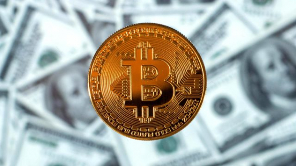Повлияет ли слабый доллар на рост биткоина