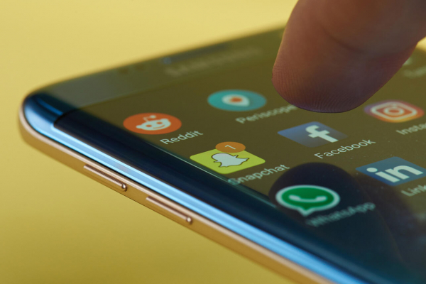 Как звонить в условиях блокировок WhatsApp, Telegram, Facetime &mdash; выход есть