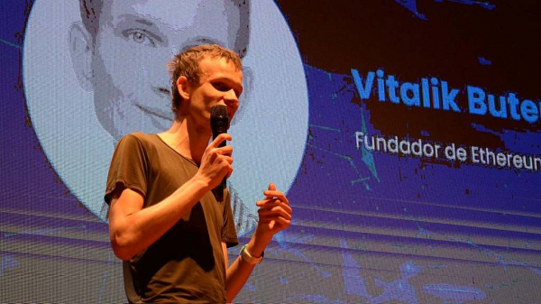 
                    Виталик Бутерин предсказал будущее смарт-контрактов без ошибок к 2030 году                