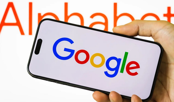 
                    Акции Alphabet A подорожали на 3,53% из-за партнёрства с НАТО в сфере ИИ                