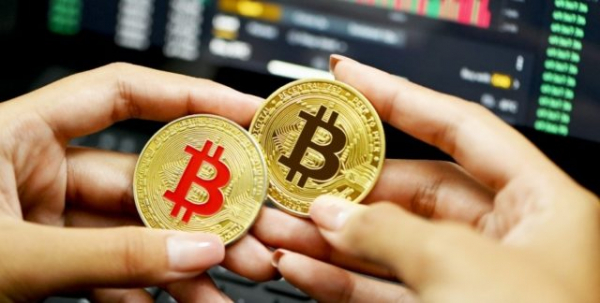 Глава BlackRock: Суверенные фонды начали скупать биткоин Глава BlackRock: Суверенные фонды начали скупать биткоин