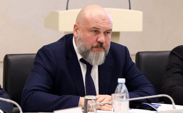 
                    Вологодский губернатор пообещал разобраться с данными о драке своего зама
                