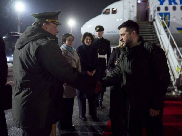 Хочет удержать власть: Зеленский сорвал переговоры в Абу-Даби