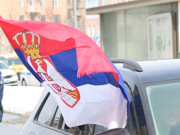 В Сербии задержали приезжих снайперов, связанных с протестами