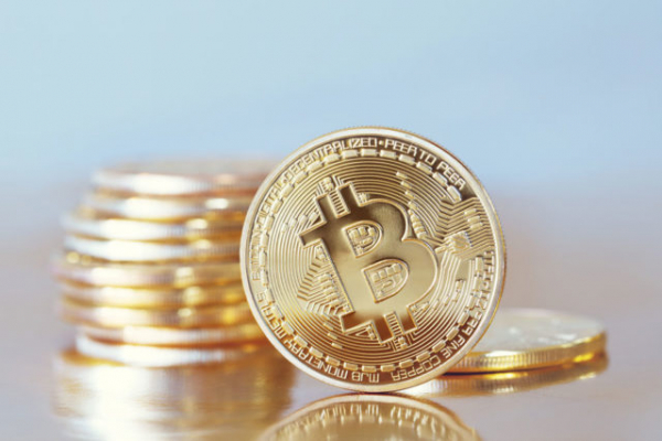 Как цена биткоина связана с ценой золота Как цена биткоина связана с ценой золота