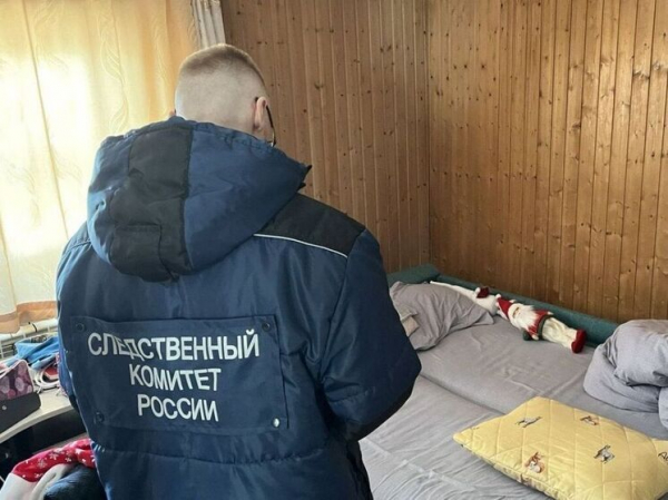 Тело задушенного ребенка нашли в квартире многоэтажки